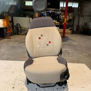 Sedile anteriore sinistro panna Fiat Panda 312
