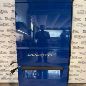 Porta posteriore sinistra battente chiusa blu Fiat Ducato dal 2006